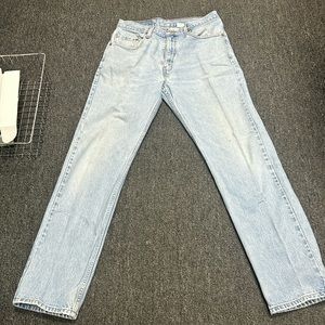 Men’s Levis 505 jeans size 33 x 32.